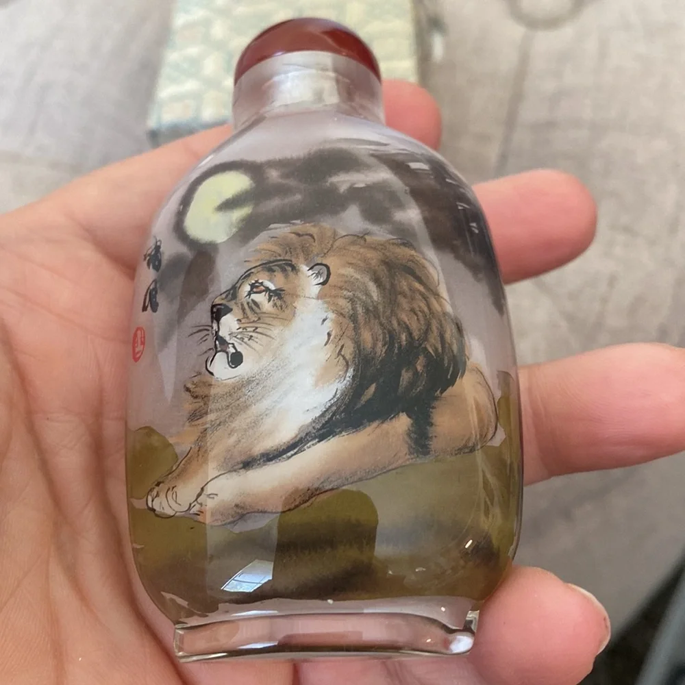 NWOT Chinese Reverse Painted Glass Snuff Bottle Double Scene Lion